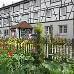 4 Jahreszeiten Mit Restaurant Szálloda