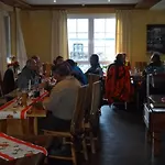 4 Jahreszeiten Mit Restaurant Szálloda