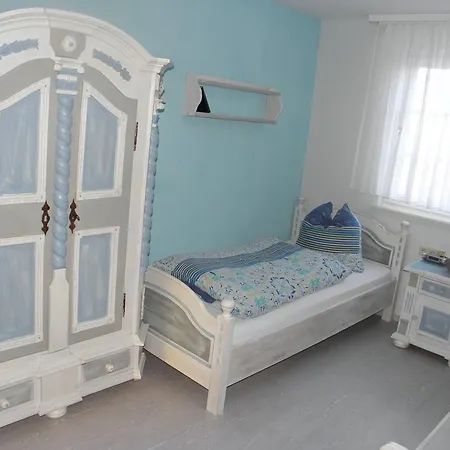 4 Jahreszeiten Mit Restaurant Szálloda 3*