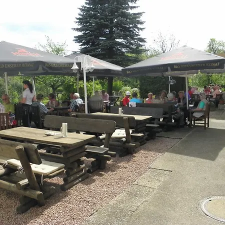 ホテル 4 Jahreszeiten Mit Restaurant 3*