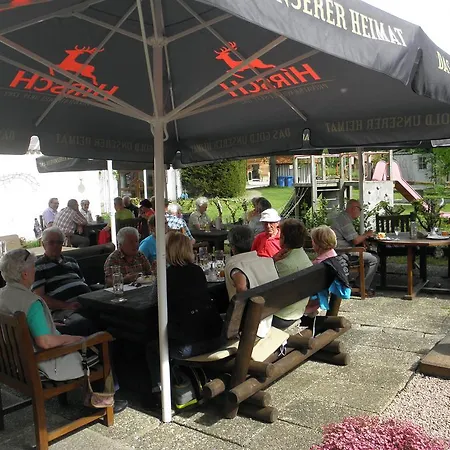 4 Jahreszeiten Mit Restaurant 3* アルプシュタット