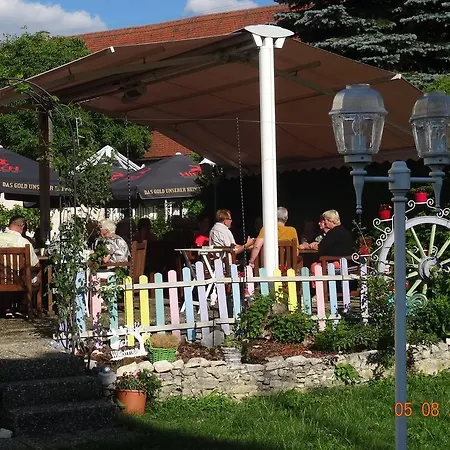 4 Jahreszeiten Mit Restaurant 3*