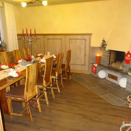 4 Jahreszeiten Mit Restaurant Hotel 3*