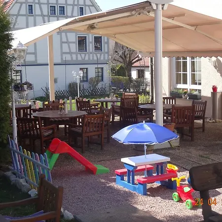 4 Jahreszeiten Mit Restaurant 3*