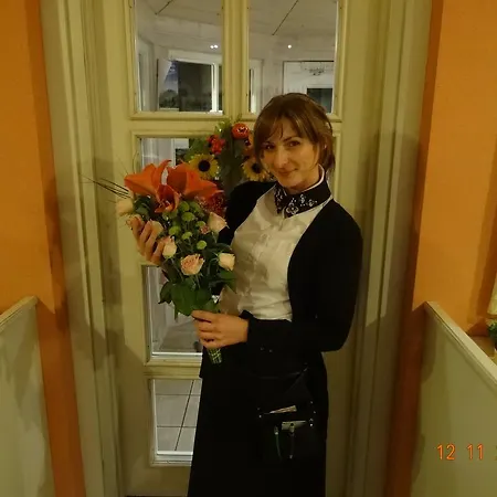 فندق 4 Jahreszeiten Mit Restaurant ألبشتات