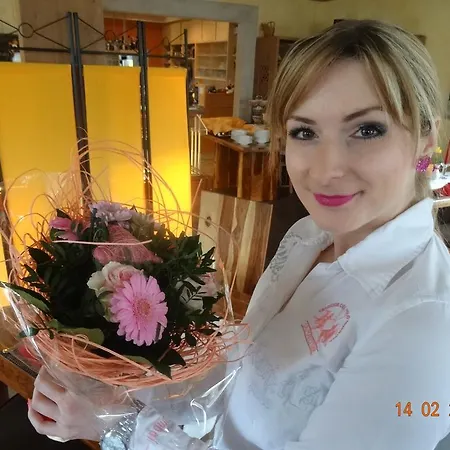 Szálloda 4 Jahreszeiten Mit Restaurant