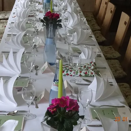 4 Jahreszeiten Mit Restaurant Hotel Albstadt