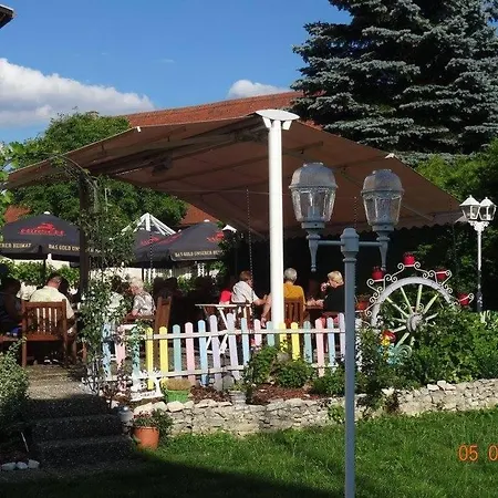 4 Jahreszeiten Mit Restaurant