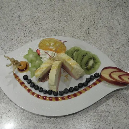 4 Jahreszeiten Mit Restaurant Szálloda Albstadt