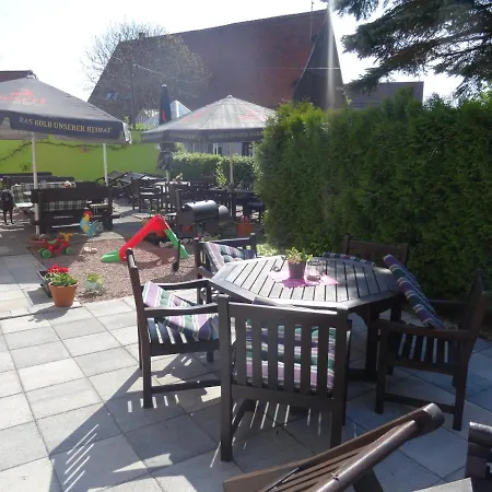 4 Jahreszeiten Mit Restaurant فندق 3*