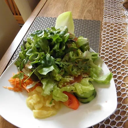 4 Jahreszeiten Mit Restaurant